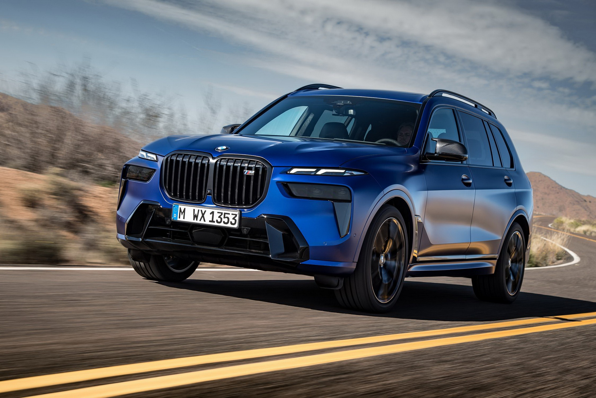 Carbizvn  BMW X7 M50i về Việt Nam có giá hơn 10 tỉ đồng