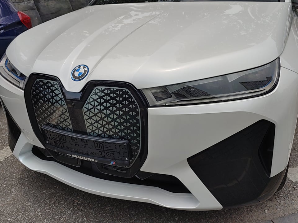 BMW iX M60 tham gia cuộc đua xe điện kỳ vọng dẫn đầu phân khúc trong tương  lai