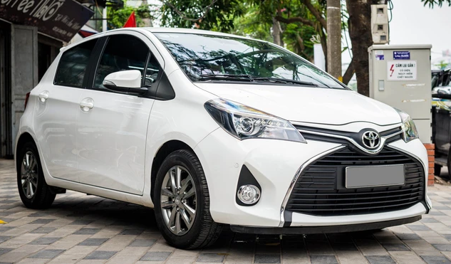 Đánh giá Toyota Yaris 2015 ngập tràn công nghệ