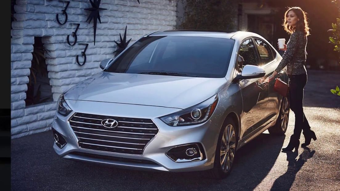 Thiết kế hút khách của xe top 1 Hyundai Accent có gì hơn Toyota Vios