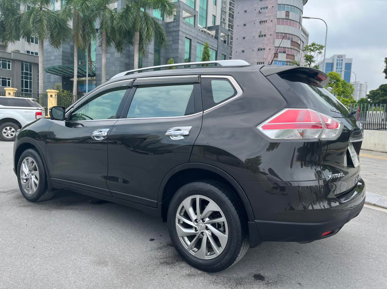 Nissan Terra 2023 Giá xe Terra lăn bánh và thông tin ưu đãi 32023