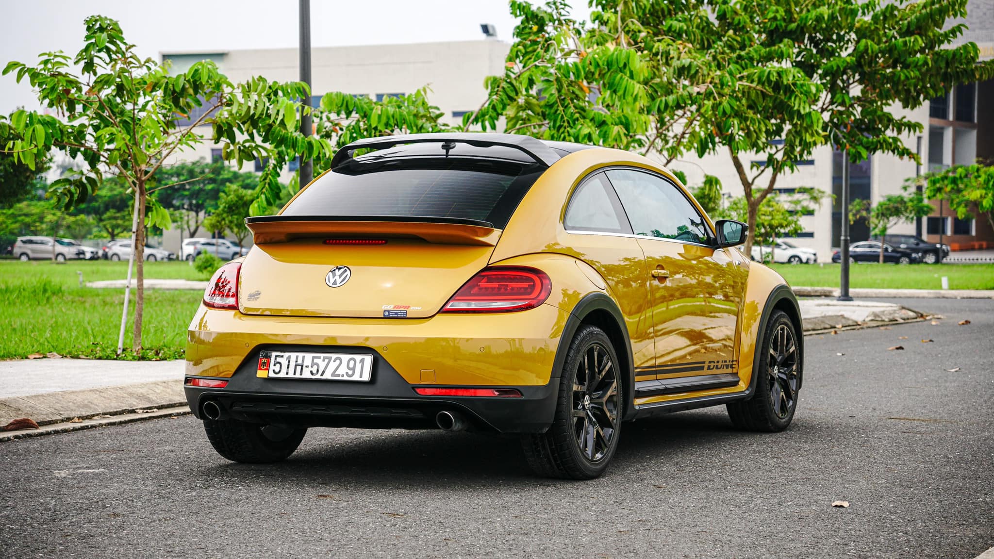 Xe hiếm Volkswagen Beetle Dune đã khai tử nhưng vẫn giữ giá