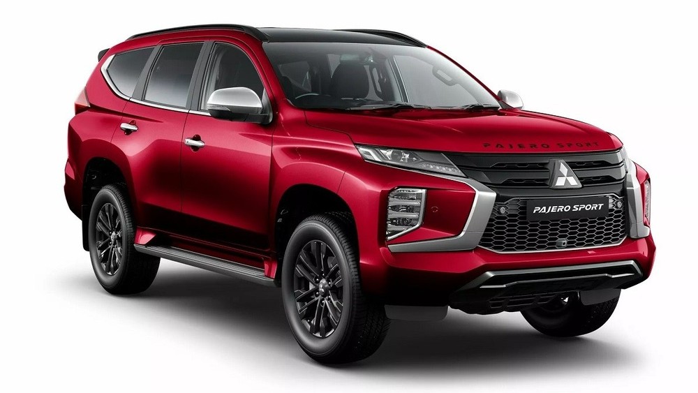 Mitsubishi Pajero Sport giá lăn bánh 32023 TSKT đánh giá chi tiết