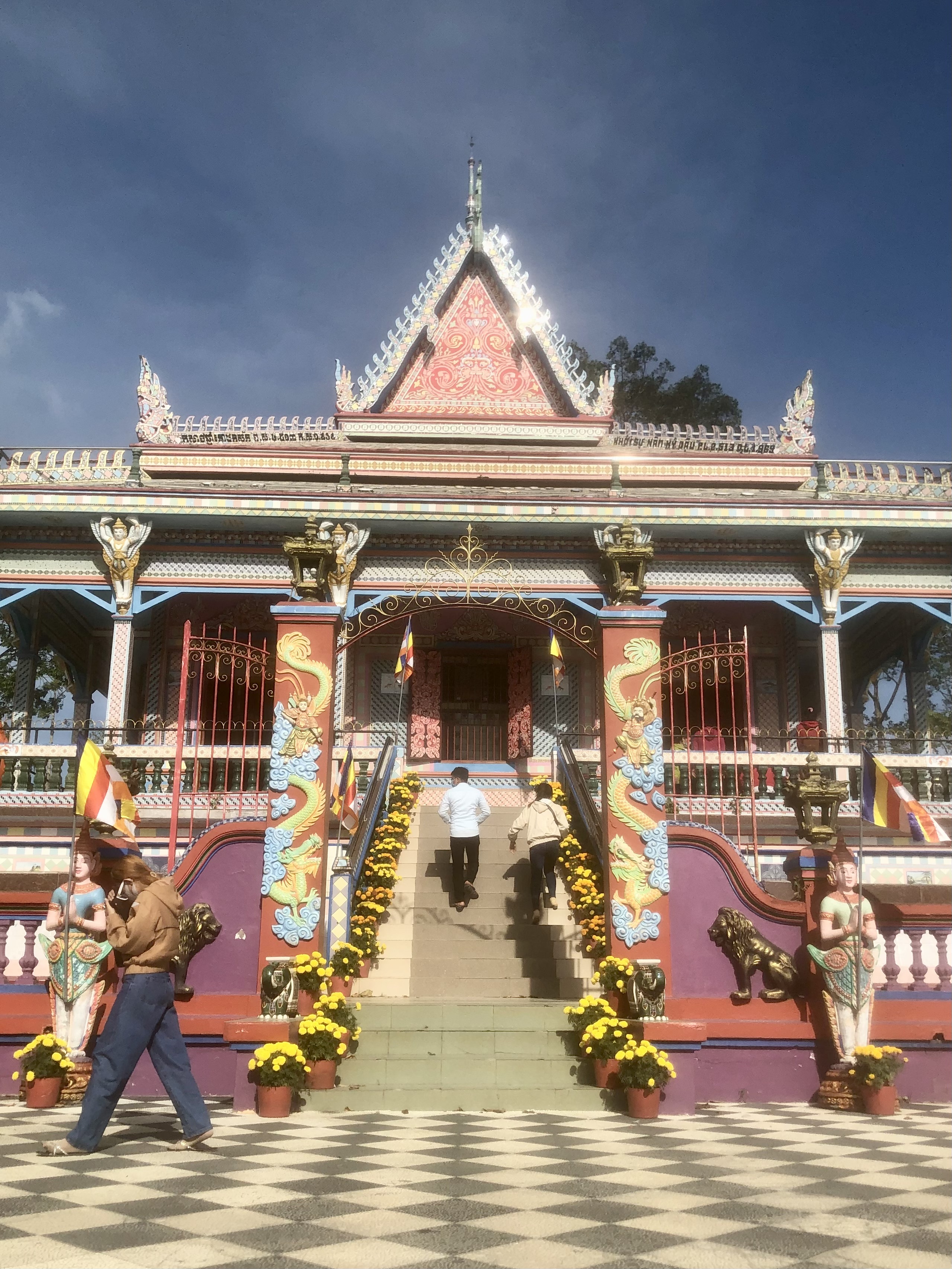 10 Ngôi chùa Khmer ấn tượng nhất Miền Tây  HaloTravel