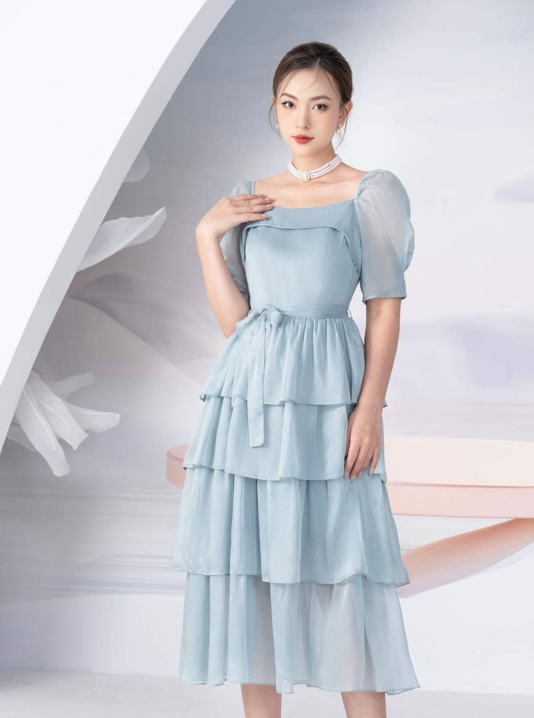 Váy hoa nhí cổ vuông nhung tăm hàng đẹp nhiều màu - Đầm, váy nữ |  ThờiTrangNữ.vn