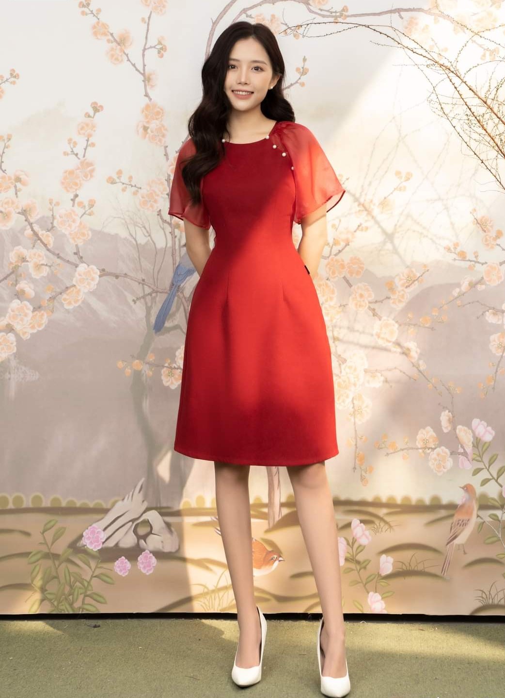 Nhăm nhe” 6 mẫu váy đỏ hợp ngày Xuân, nàng dù gầy hay tròn người đều mặc đẹp