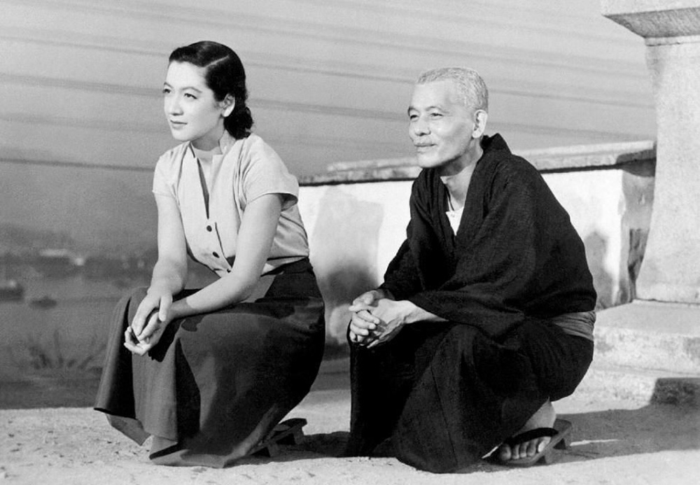 Setsuko Hara (trái) trong một cảnh quay của bộ phim kinh điển “Câu chuyện Tokyo” - Ảnh: AFP
