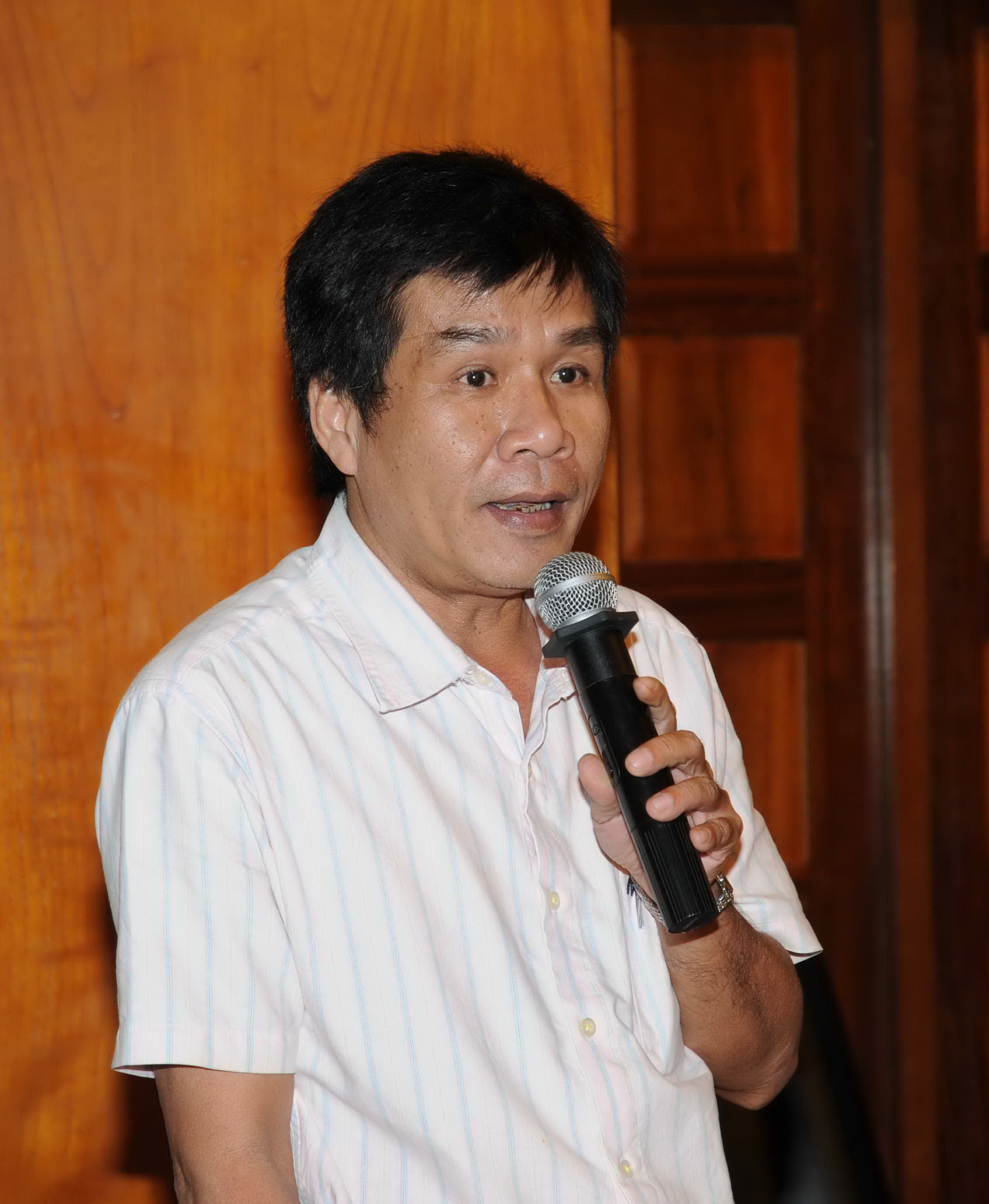 Nhà thơ Lê Minh Quốc - Ảnh: Diệp Đức Minh
