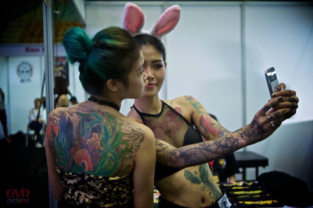Lời giải những hot girl Việt đam mê dám xăm hình toàn thân