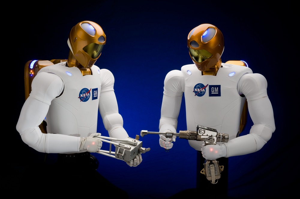 Thư giãn với hình ảnh robot trạm vũ trụ thông minh. Những chiếc robot đa nhiệm làm nhiệm vụ kháng chiến vì sự sống và đưa công nghệ sản xuất lên một tầm cao mới. Hãy cùng khám phá tầm nhìn đầy thú vị về tương lai của loài người trong vũ trụ.