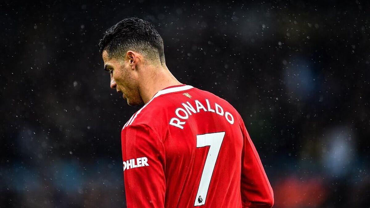 Đội hình MU mùa tới sẽ thế nào nếu Cristiano Ronaldo ra đi