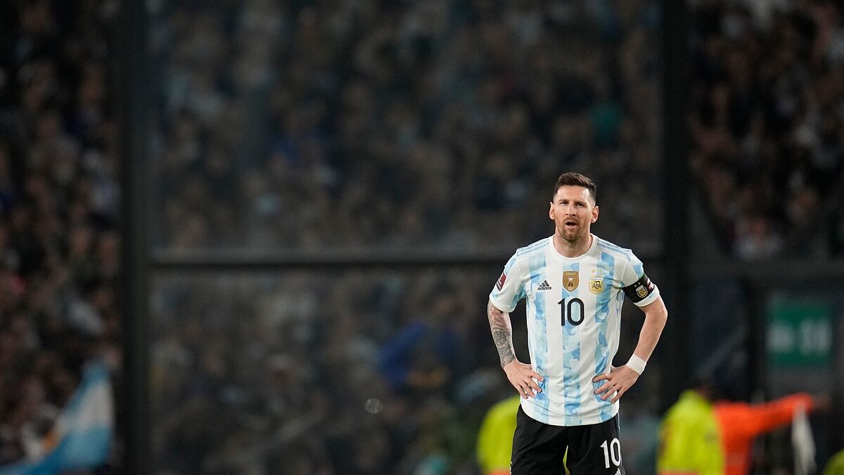 Messi bất ngờ muốn giải nghệ sau khi thi đấu trận cuối cùng ở ...
