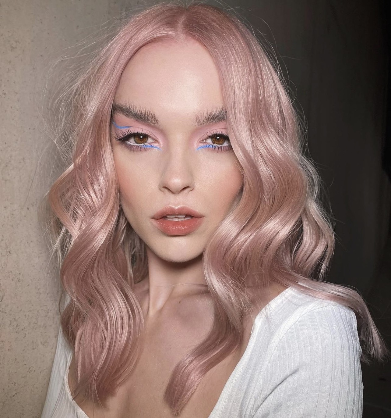 Top 10+ mẫu nhuộm tóc màu hồng khói đẹp thời thượng nhất