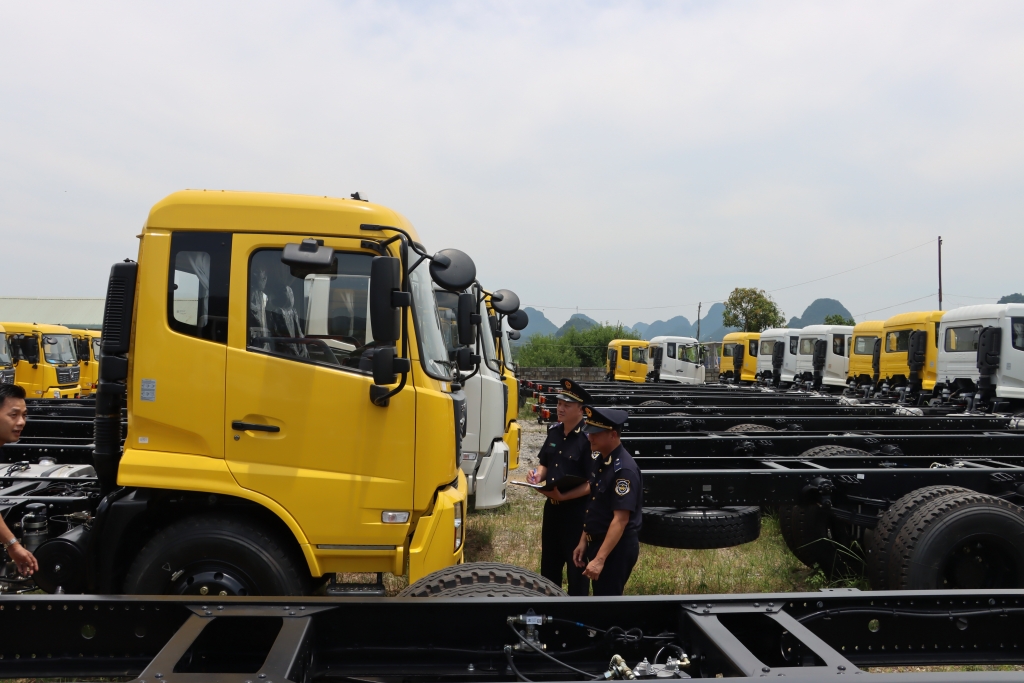 xe tải Trung Quốc đã qua sử dụng  Ô tô xe tải Hồ Chí Minh