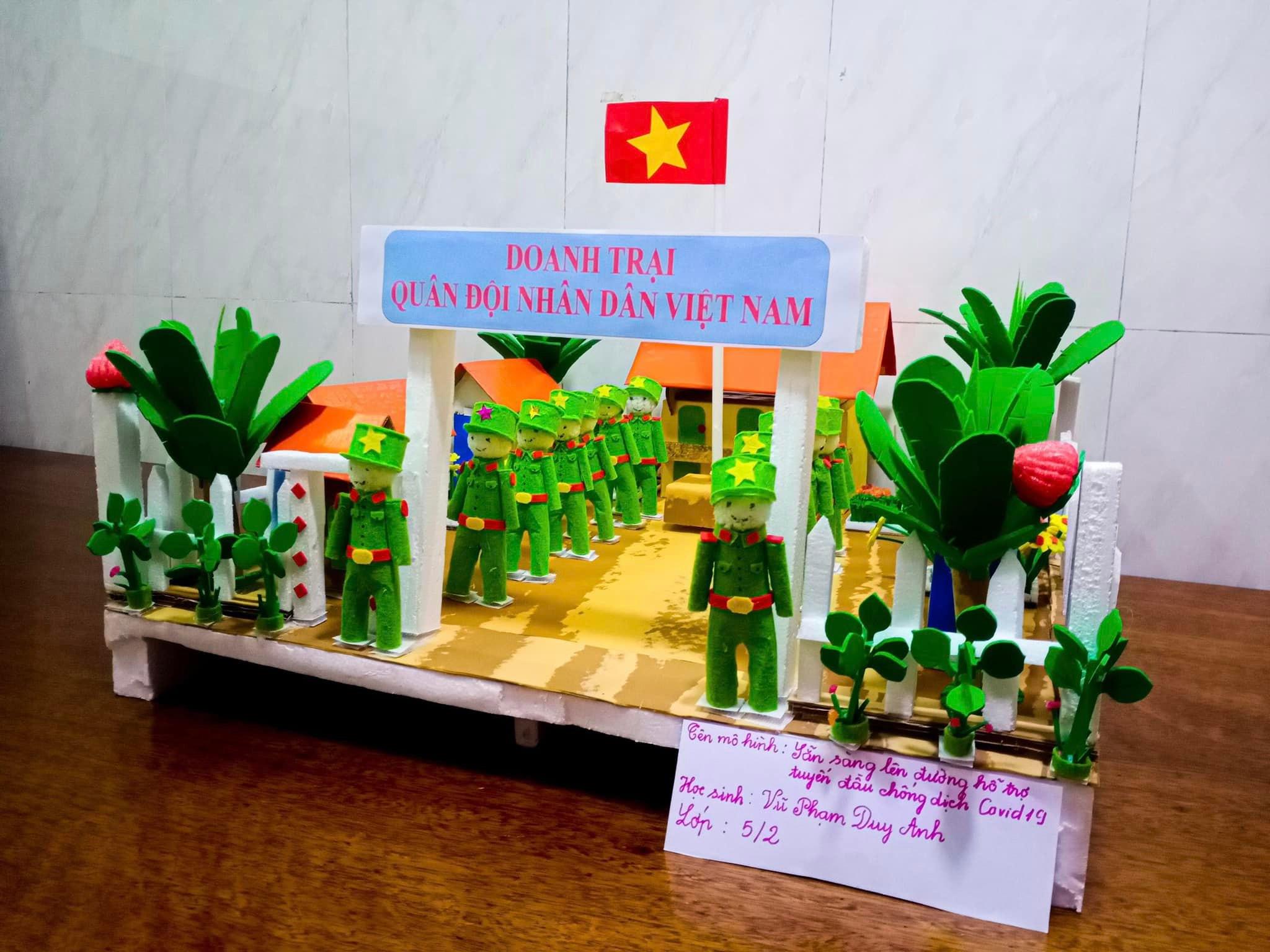 Mô hình dựng thơ em yêu nhà em  Shopee Việt Nam