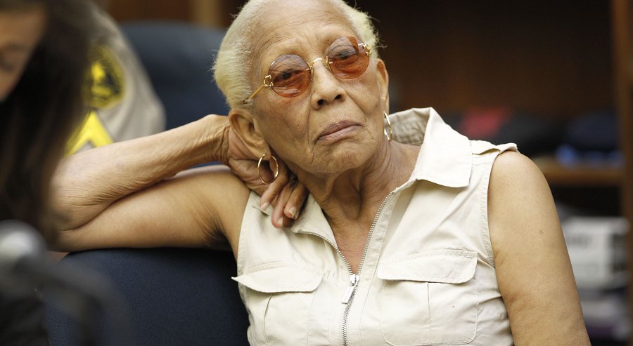 Siêu trộm Doris Payne trong một phiên xử về nghi án trộm kim cương ở San Diego năm 2010 - Ảnh: San Deigo Union Tribune