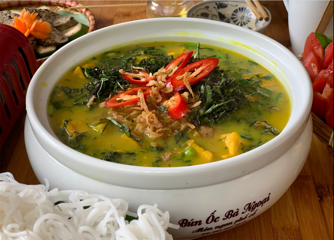 Chả rươi Hải Dương - món ăn đặc trưng của miền đất này đã trở thành một biểu tượng không thể thiếu trong ẩm thực Việt Nam. Đây là một món ăn ngon ngọt, mềm mịn với hương vị độc đáo của rươi. Hãy cùng xem hình ảnh và khám phá sức hút của món ăn này nào!