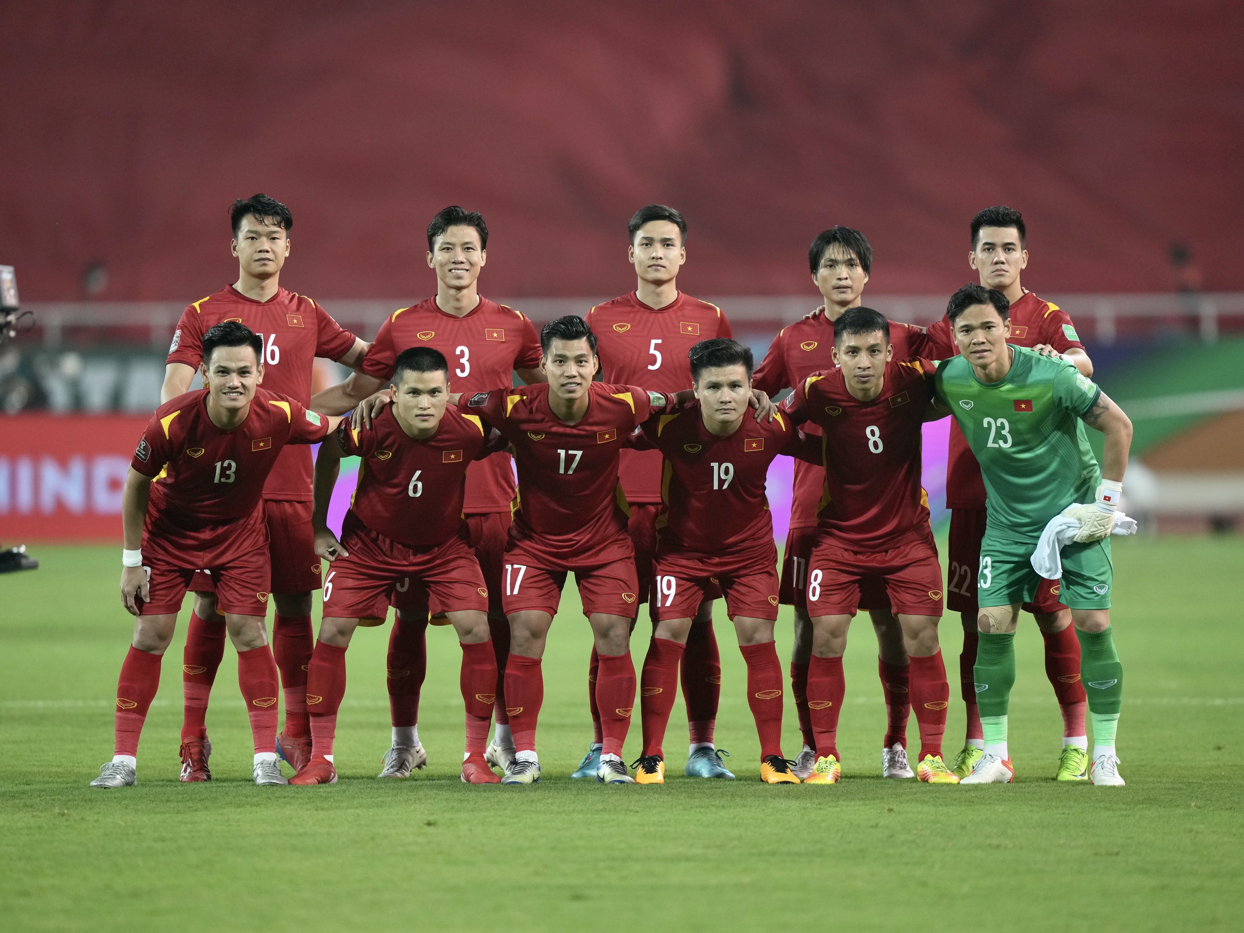 Tám năm nữa, Việt Nam sẽ là quốc gia đăng cai World Cup 2026! Chuyện đó không chỉ đơn thuần là một đề án, mà là hy vọng, là thứ giấc mơ trở thành hiện thực. Hãy cùng xem qua những kế hoạch và chiến lược dựng đứng dự án World Cup 2026 của Việt Nam.