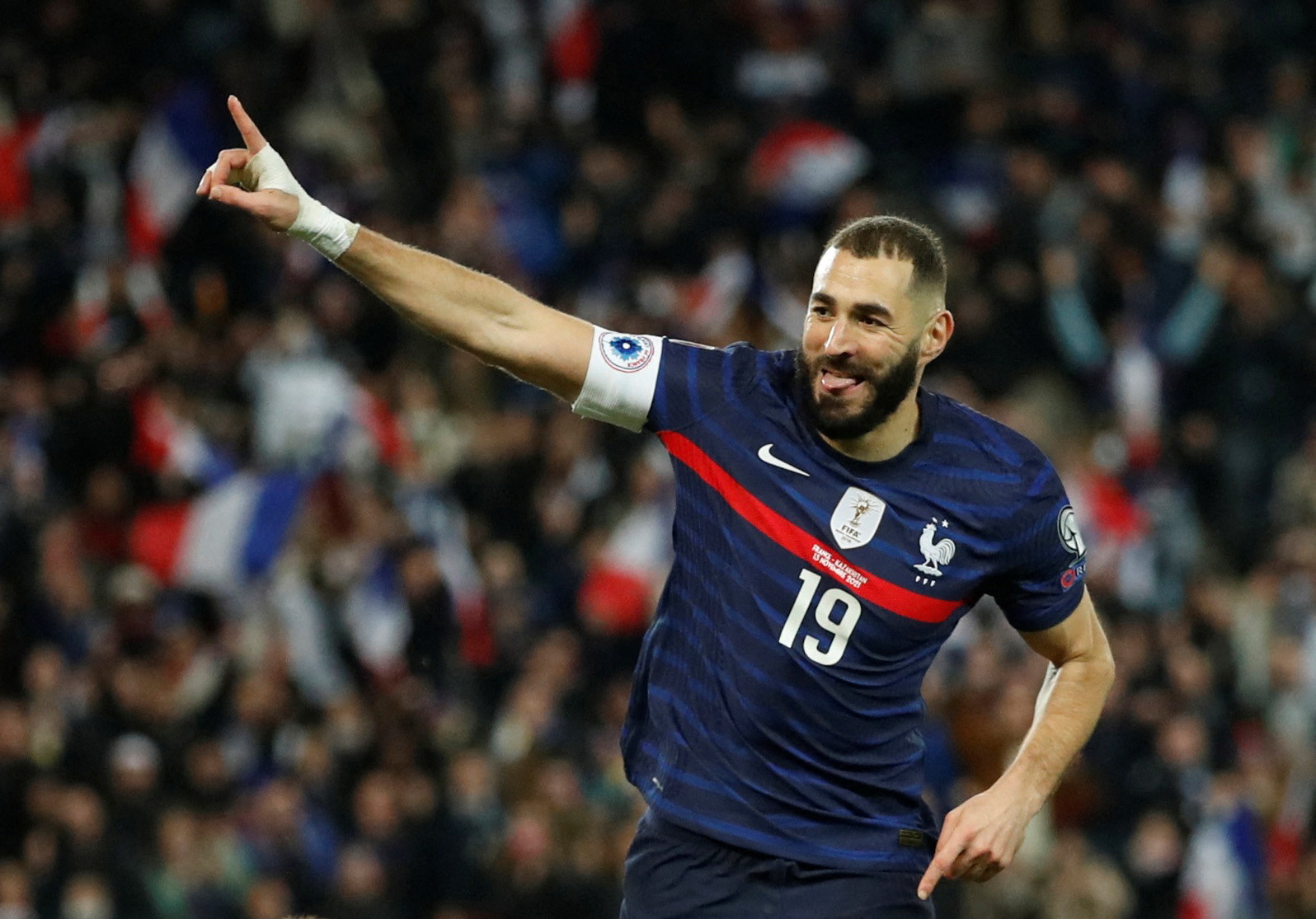 Tuyển Pháp - nhà vô địch World Cup 2018 và là một trong những đội bóng đá hàng đầu thế giới. Hãy cùng hâm mộ và xem hình ảnh về những ngôi sao của đội tuyển Pháp để cảm nhận sự mạnh mẽ và hiệu quả trên sân cỏ.