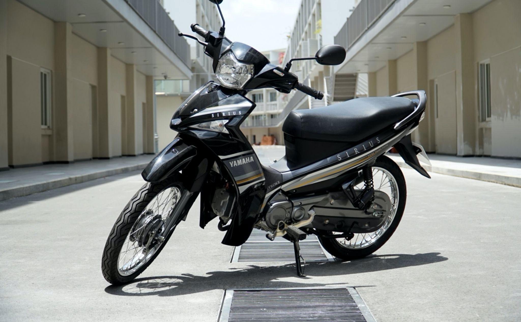Lì xì trao tay  Năm mới thêm may  Yamaha Motor Việt Nam