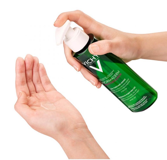 Top 10 sữa rửa mặt cho da mụn luôn sạch, nhanh hết mụn và mờ vết thâm