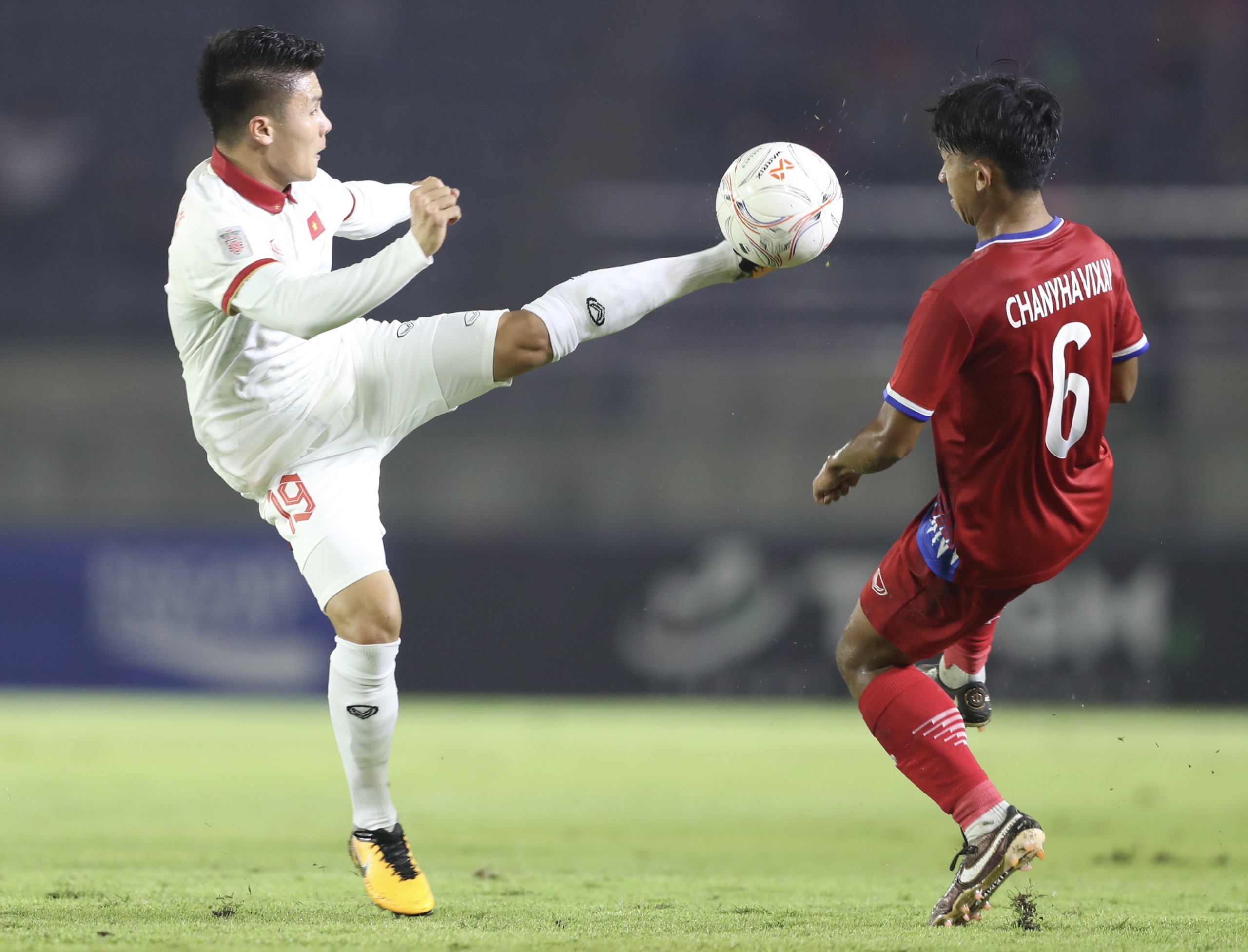 Nguyễn Quang Hải  Cầu thủ xuất sắc nhất 2018 AFC U23 Championship