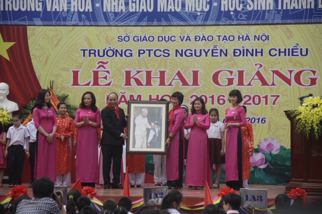khai-giang