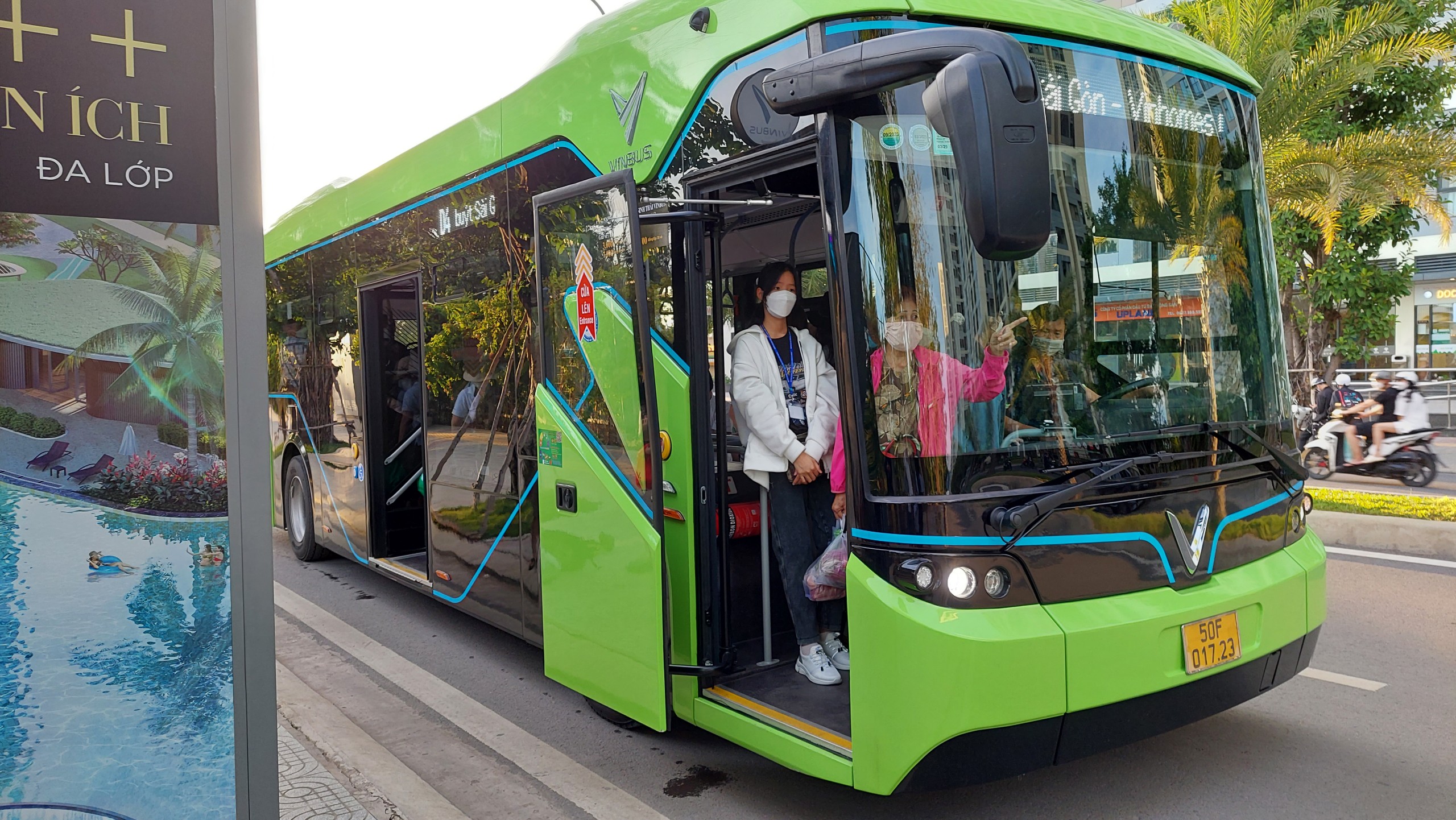 Ngày 2122021 TP. hà Nội khai trương thành lập tuyến xe pháo buýt năng lượng điện trước tiên #44 Ngày 2122021 TP. hà Nội khai trương thành lập tuyến xe pháo buýt năng lượng điện đầu tiên