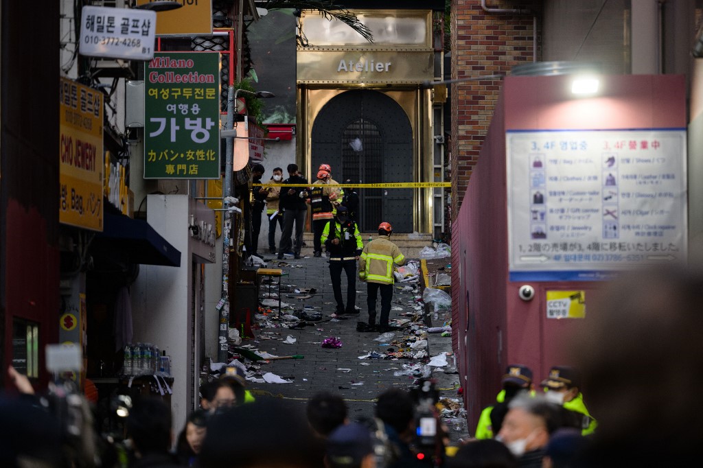 Itaewon - Bạn yêu thích Hàn Quốc và muốn tìm hiểu về cuộc sống và con người ở đây? Itaewon là địa điểm hoàn hảo để khám phá thế giới đa dạng về người và văn hóa.