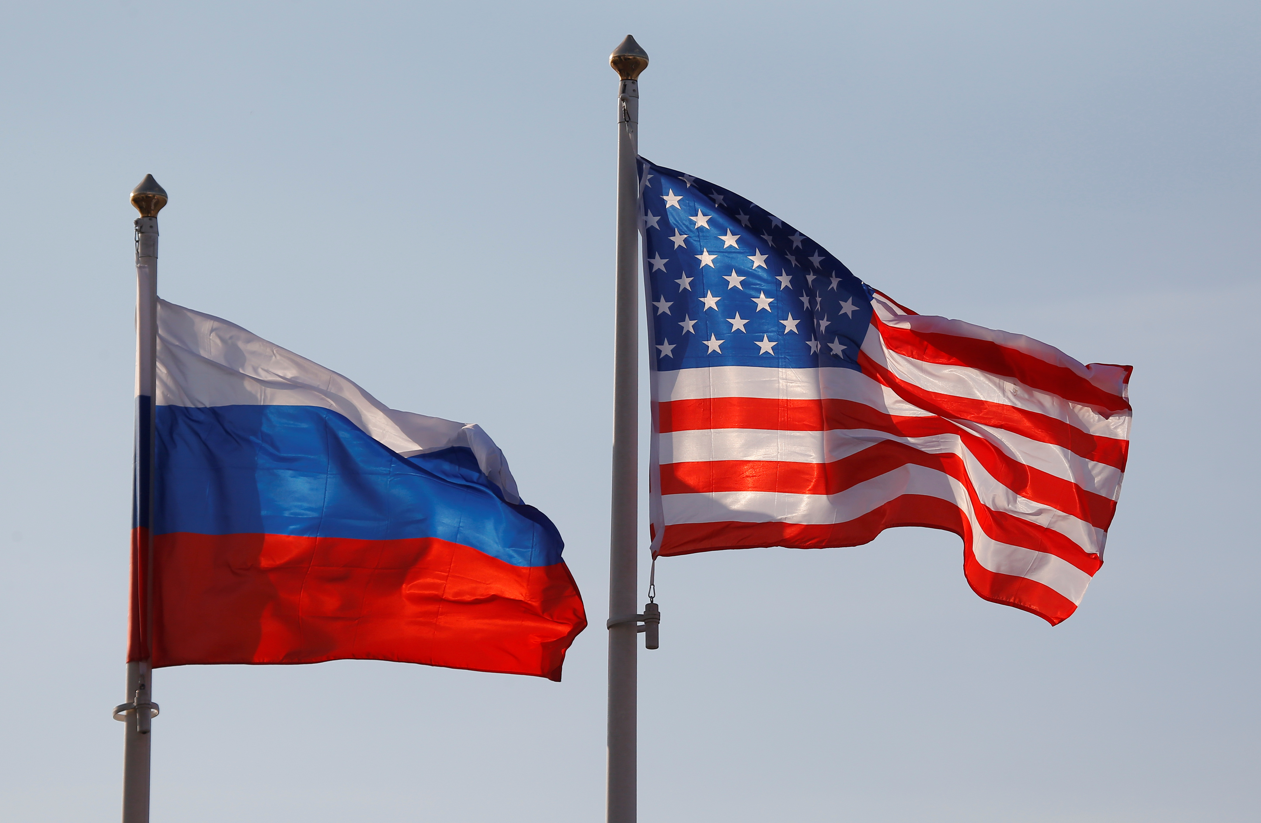 Hiệp ước hạt nhân Mỹ-Nga: Năm 2024 đánh dấu 10 năm kể từ khi Hiệp ước hạt nhân Mỹ-Nga được ký kết. Trong khi cuộc đối đầu vẫn diễn ra, các nước vẫn cần cùng nhau đảm bảo an ninh toàn cầu. Hình ảnh liên quan sẽ giúp bạn thấy được sự quan trọng của việc giữ gìn hòa bình và an toàn.