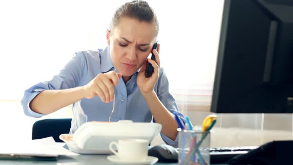 Những người làm việc có năng suất thường giữ cho không gian làm việc của họ có tổ chức, sạch sẽ - Ảnh minh họa: Shutterstock