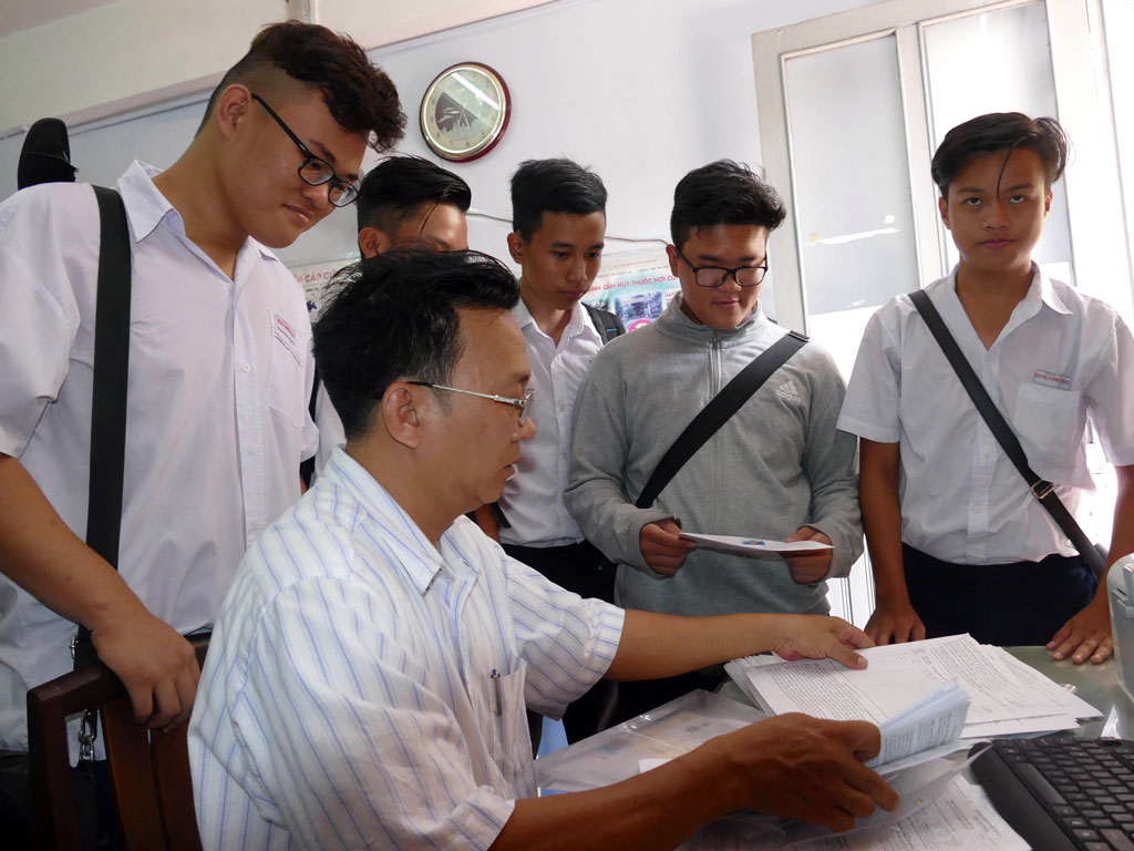 Mức độ khó dễ giữa các mã đề thi Mức độ khó dễ giữa các mã đề thi