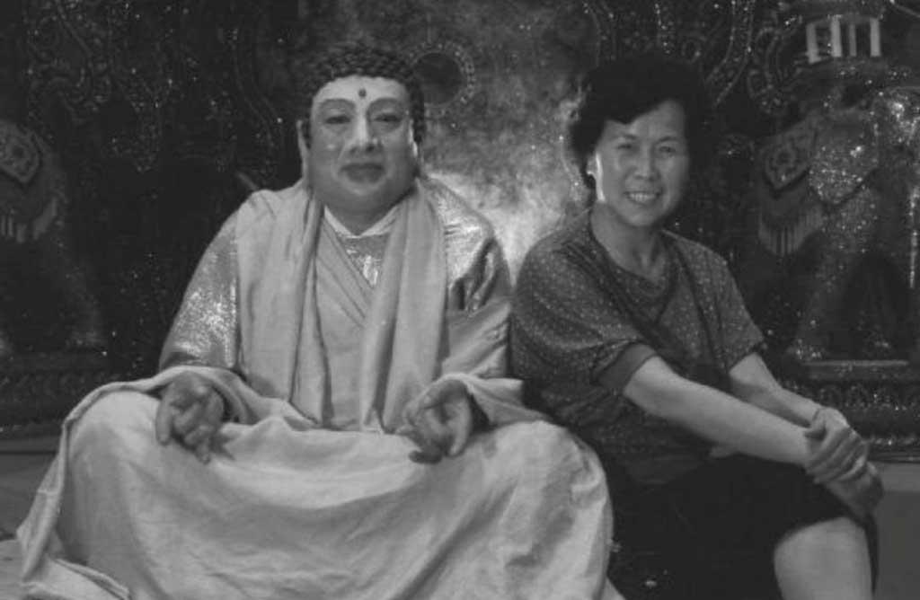 Phật Tổ phim 'Tây du ký' vẫn đắt show ở tuổi 82