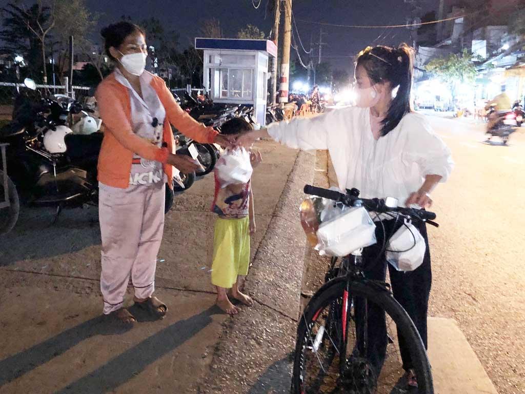 Xe đạp làm từ thiện  Nên mua những loại xe nào  Xe Đạp Giá Kho  Nguồn Xe  Đạp Nhập Khẩu Lớn Nhất Việt Nam