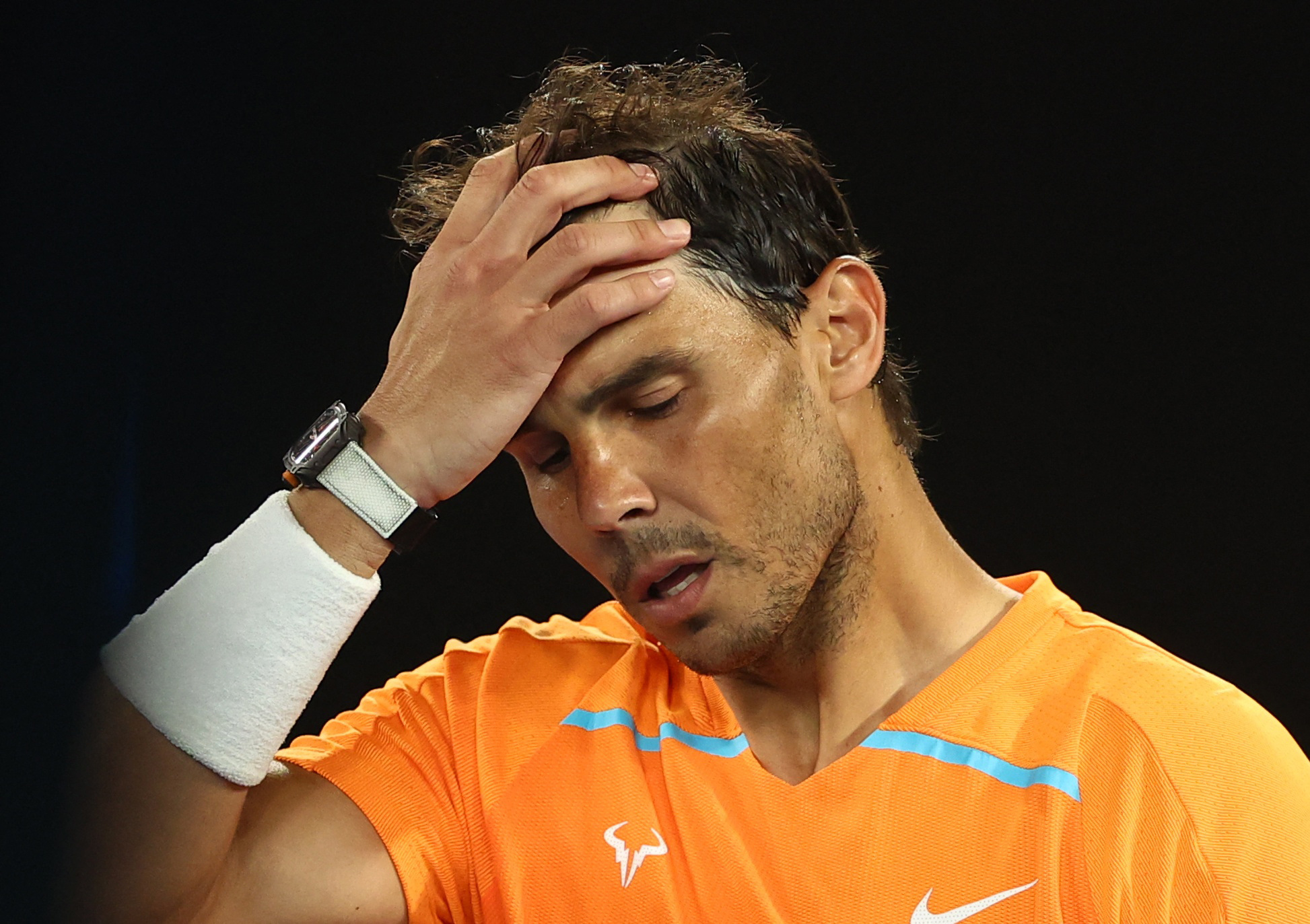 Rafael Nadal nghỉ ít nhất 6 tuần sau thất bại bất ngờ tại giải Úc mở rộng