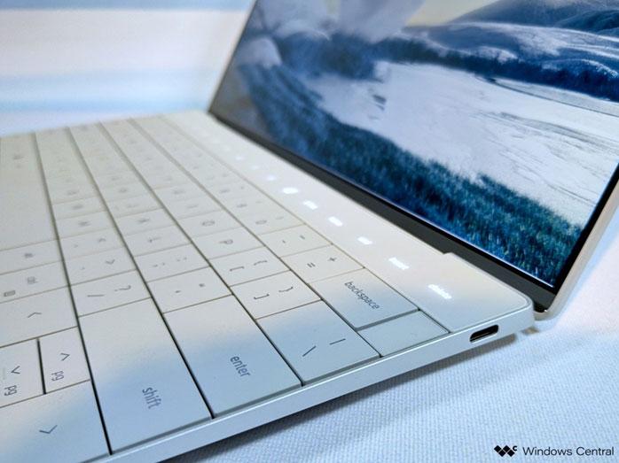 Dell ra mắt laptop XPS 13 Plus thế hệ mới tại CES 2022
