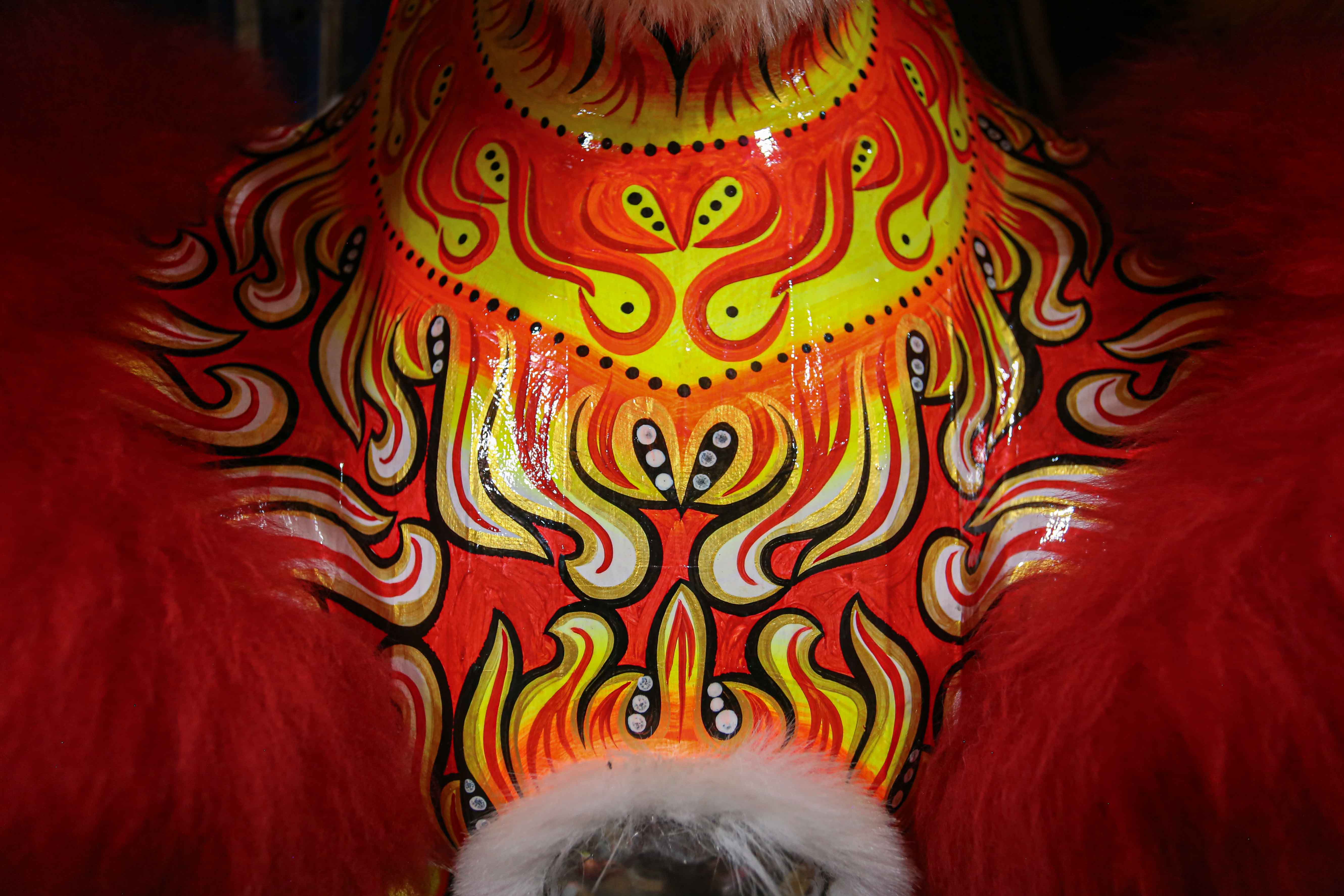 Lân sư rồng mùa Trung thu là một phong tục độc đáo của người Việt Nam. Khi mà mùa trăng tròn đến, các đội múa lân sư rồng sẽ xuất hiện với những bước nhảy uyển chuyển đầy màu sắc. Việc theo dõi những hình ảnh về lân sư rồng mùa Trung thu sẽ mang lại cho bạn những trải nghiệm thú vị về văn hóa truyền thống của dân tộc.