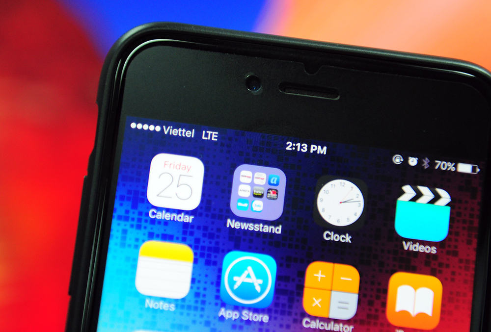 iPhone Viettel 4G là lựa chọn tuyệt vời cho những ai yêu thích công nghệ. Thiết bị sở hữu tốc độ truy cập internet nhanh chóng và ổn định nhất, cùng với nhiều tính năng cao cấp khác như chụp ảnh, quay video và nghe nhạc chất lượng cao.