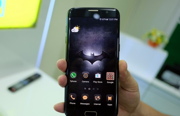 Galaxy S7 edge Batman Injustice Edition có gì đặc biệt