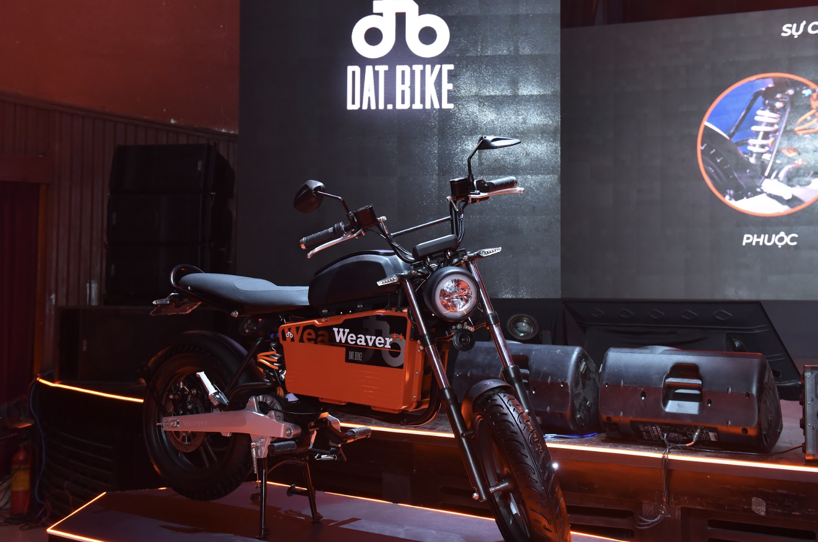 Dat Bike ra mắt xe điện thông minh Weaver++