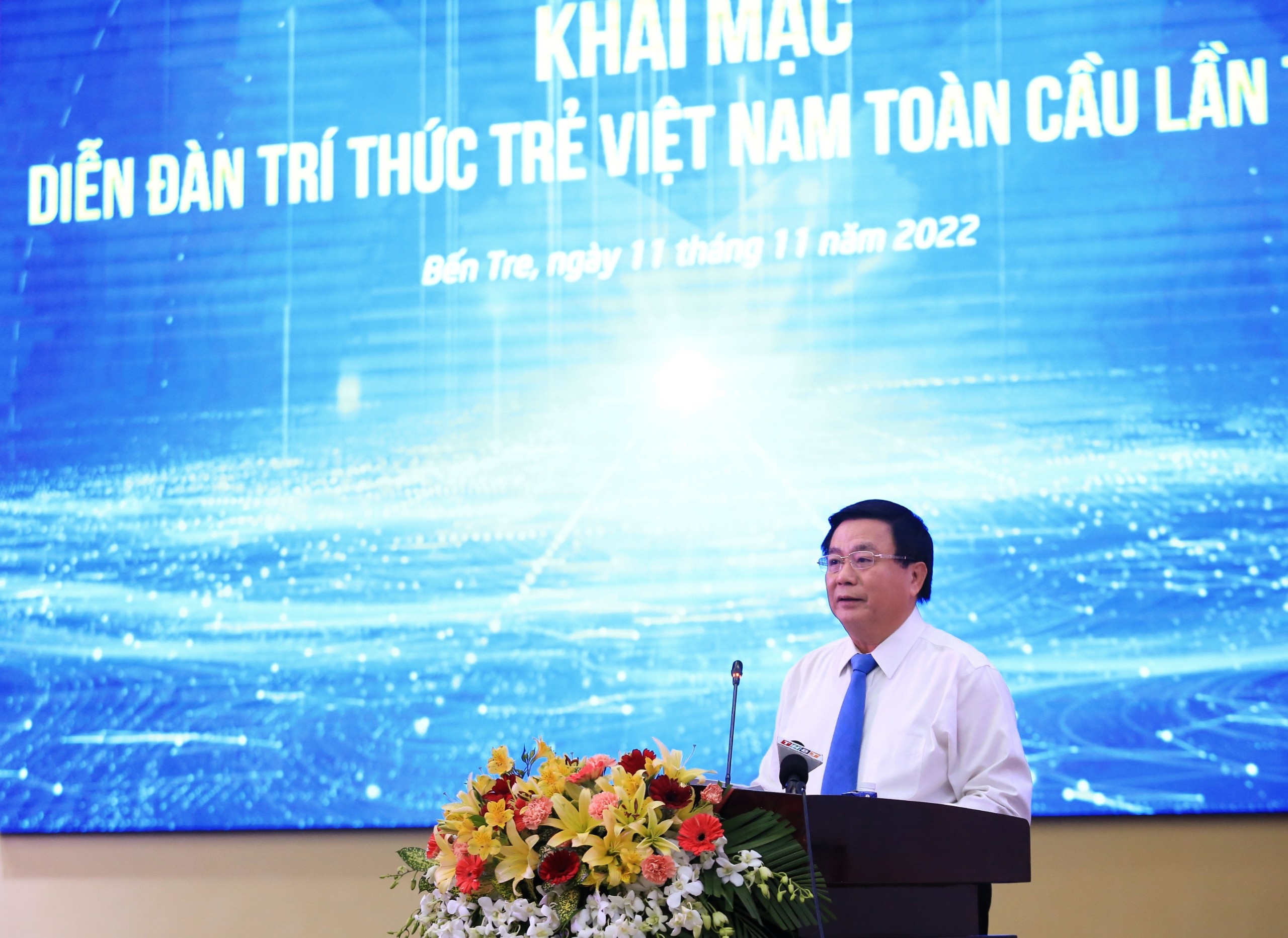 Ủy viên Bộ Chính trị Nguyễn Xuân Thắng: Tự hào trí thức trẻ Việt Nam Ủy viên Bộ Chính trị Nguyễn Xuân Thắng: Tự hào trí thức trẻ Việt Nam