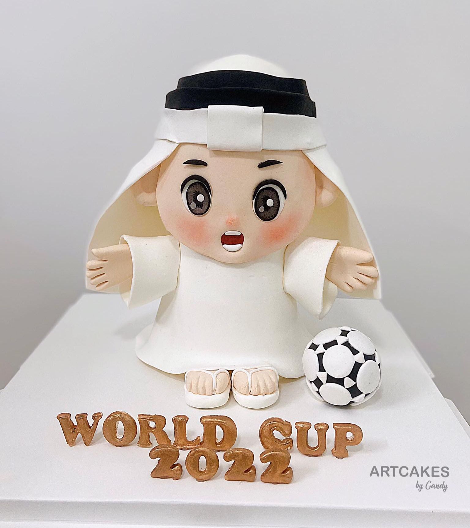 Bạn là một fan của World Cup và cũng là người yêu thích bánh kem? Hãy xem hình ảnh bánh kem hình World Cup 2022 đầy sắc màu, mô phỏng lại các đội bóng và cờ quốc gia, để có được trải nghiệm thực sự tuyệt vời.