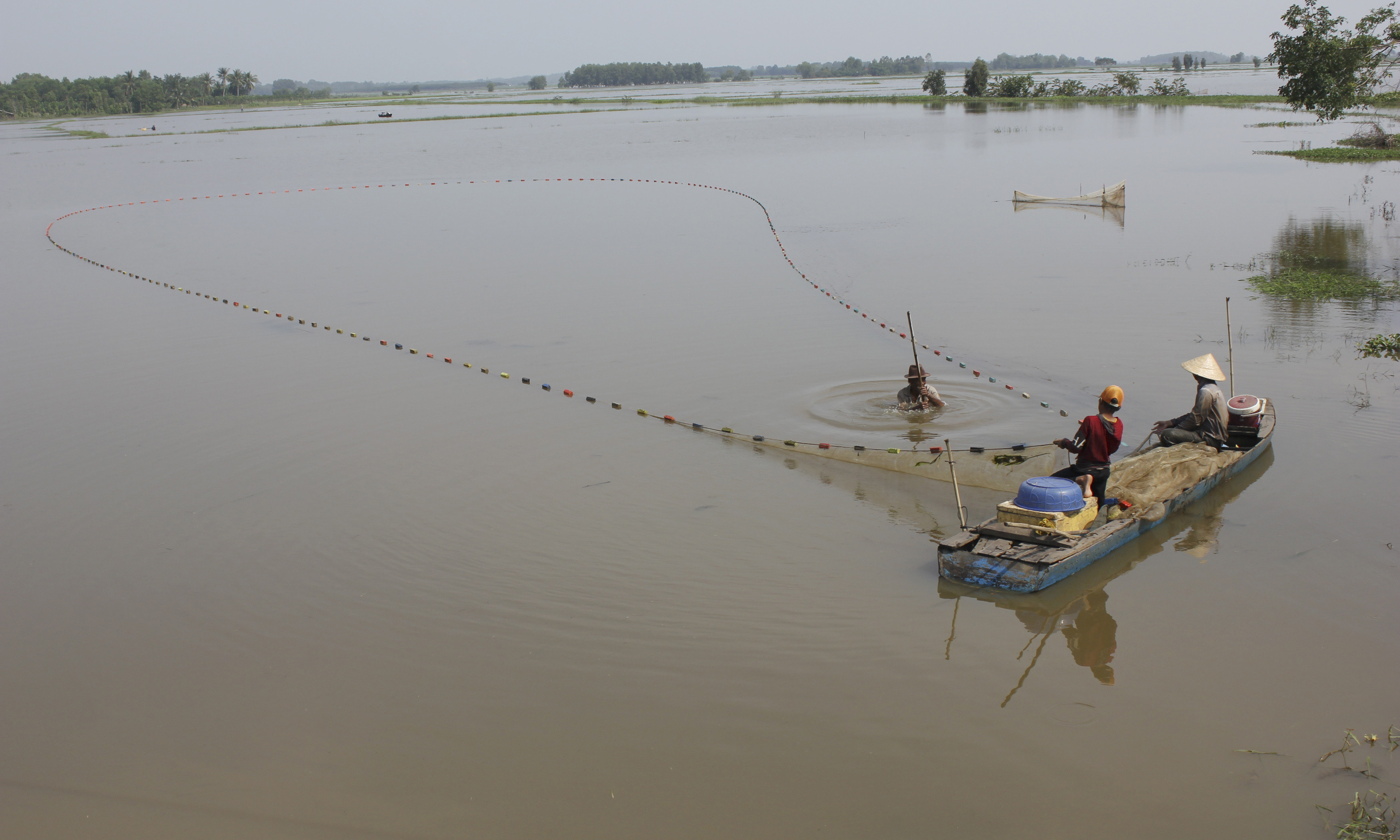 Sông Vàm Cỏ Đông ở Tây Ninh có gì mà thu hút du khách đến vậy?