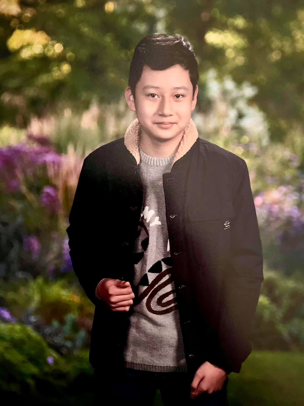 Con trai Quang Dũng cao gần 1,8m ở tuổi 14