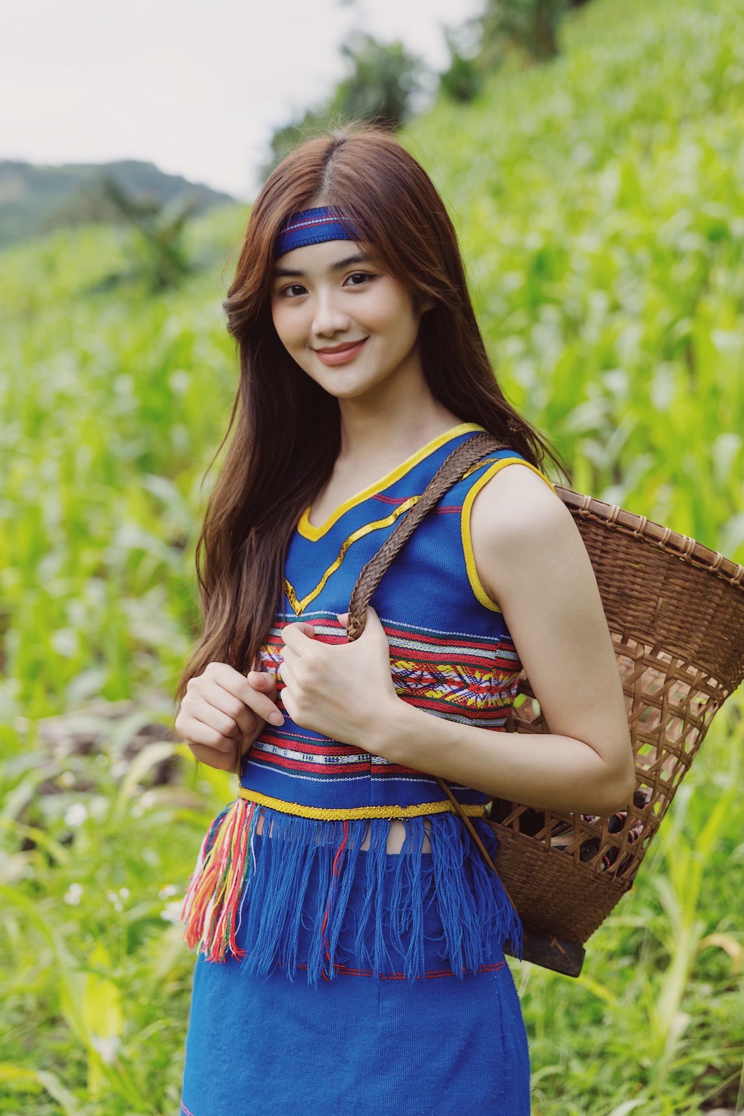 Amazing Vietnam Trang phục truyền thống của người Ê Đê