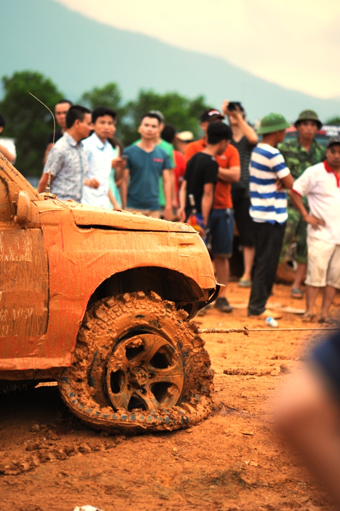 dau-tim-vi-giai-dua-xe-dia-hinh-offroad-VOC-2015