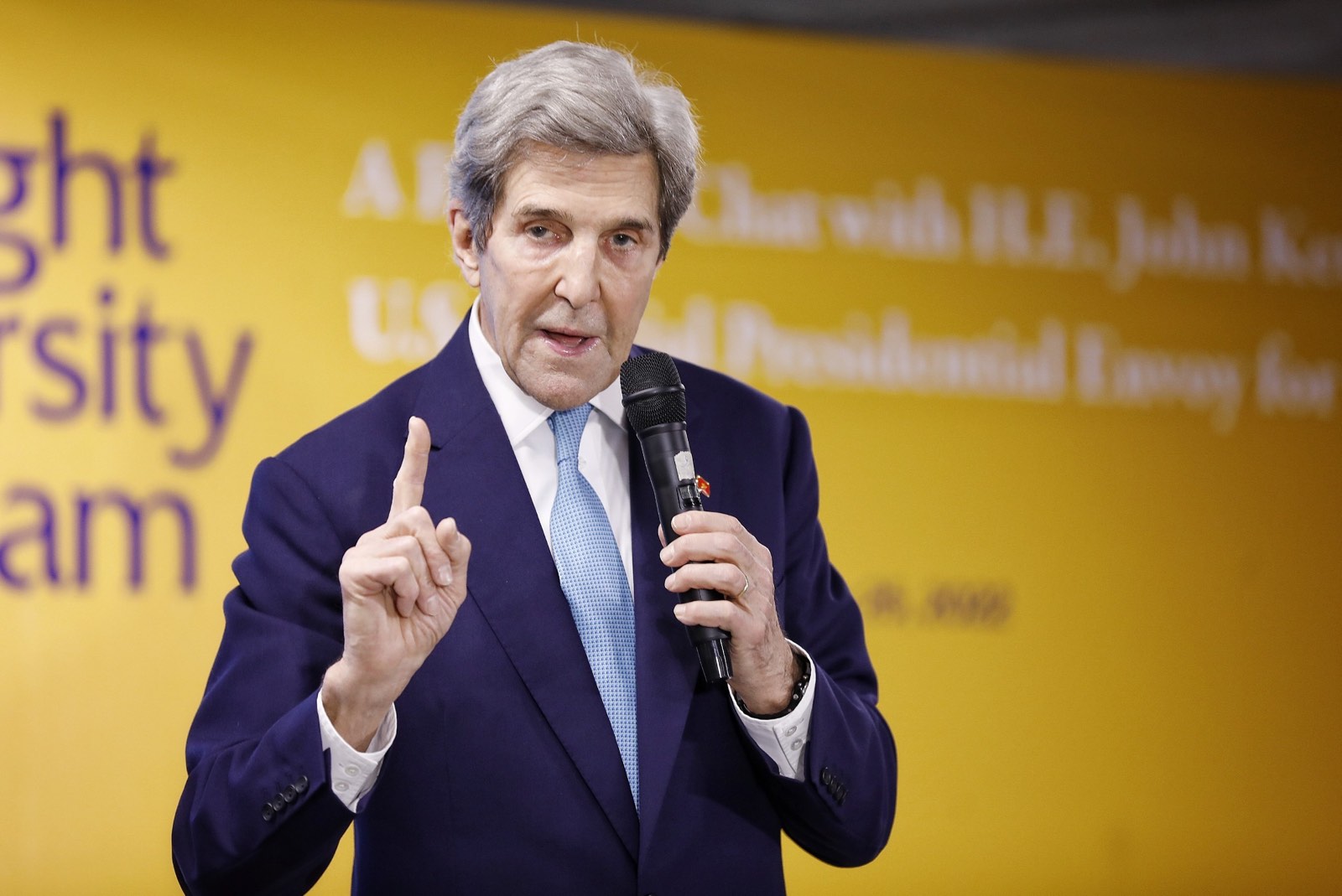 Đặc phái viên Mỹ John Kerry thăm Việt Nam tháng 9
