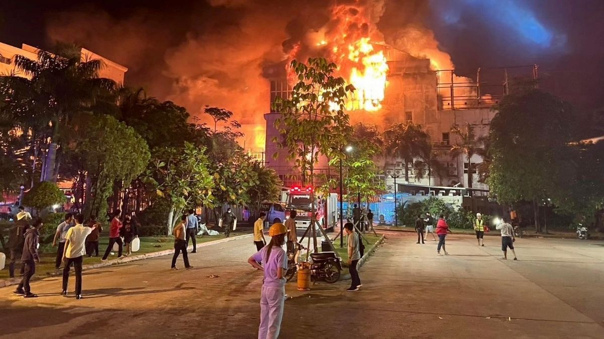 Cháy lớn ở khách sạn kiêm sòng bạc Campuchia, ít nhất 10 người ...