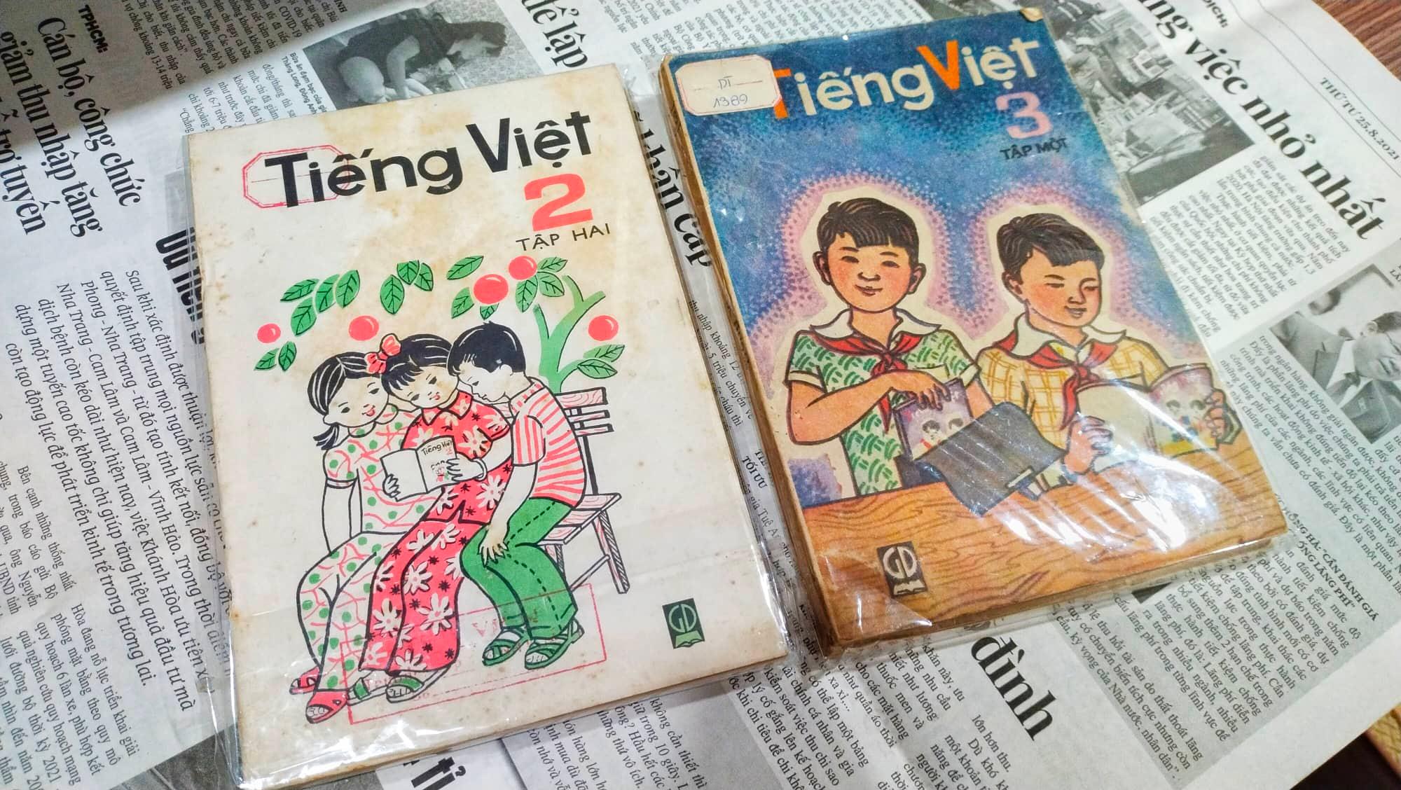 Sách giáo khoa cũ: Sách giáo khoa cũ là những kí ức của học trò trong quá trình học tập. Hãy cùng xem lại những hình ảnh của những cuốn sách giáo khoa cũ để đọng lại những kí ức đẹp và tìm hiểu thêm về giáo dục Việt Nam.