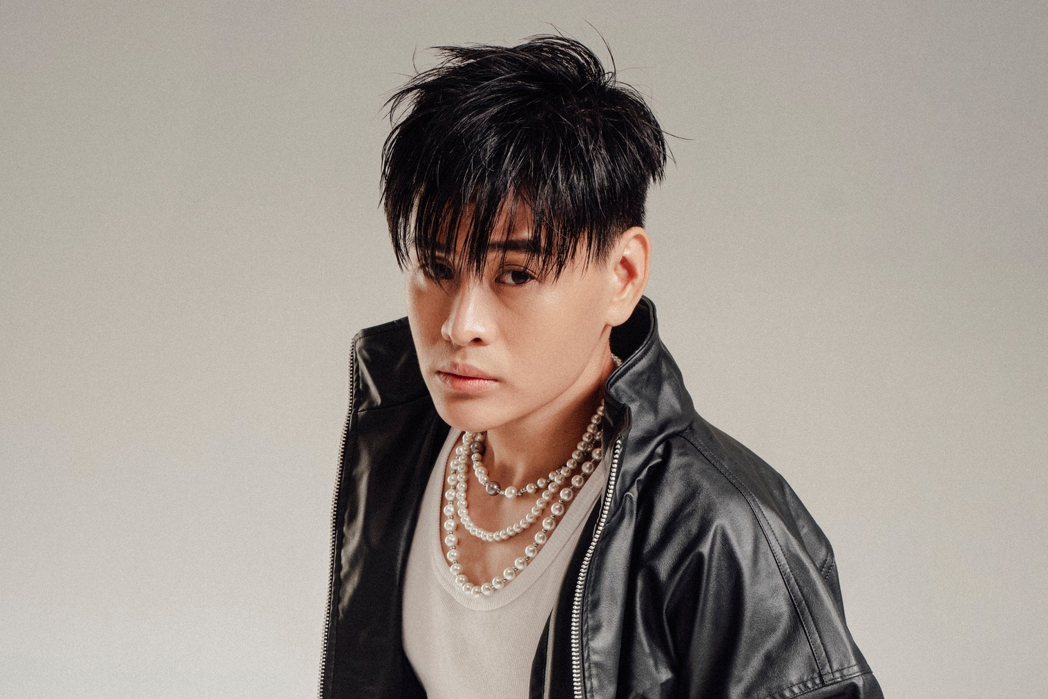 Phía Kay Trần lên tiếng vụ dọa kiện nhạc sĩ 'Tết đong đầy'